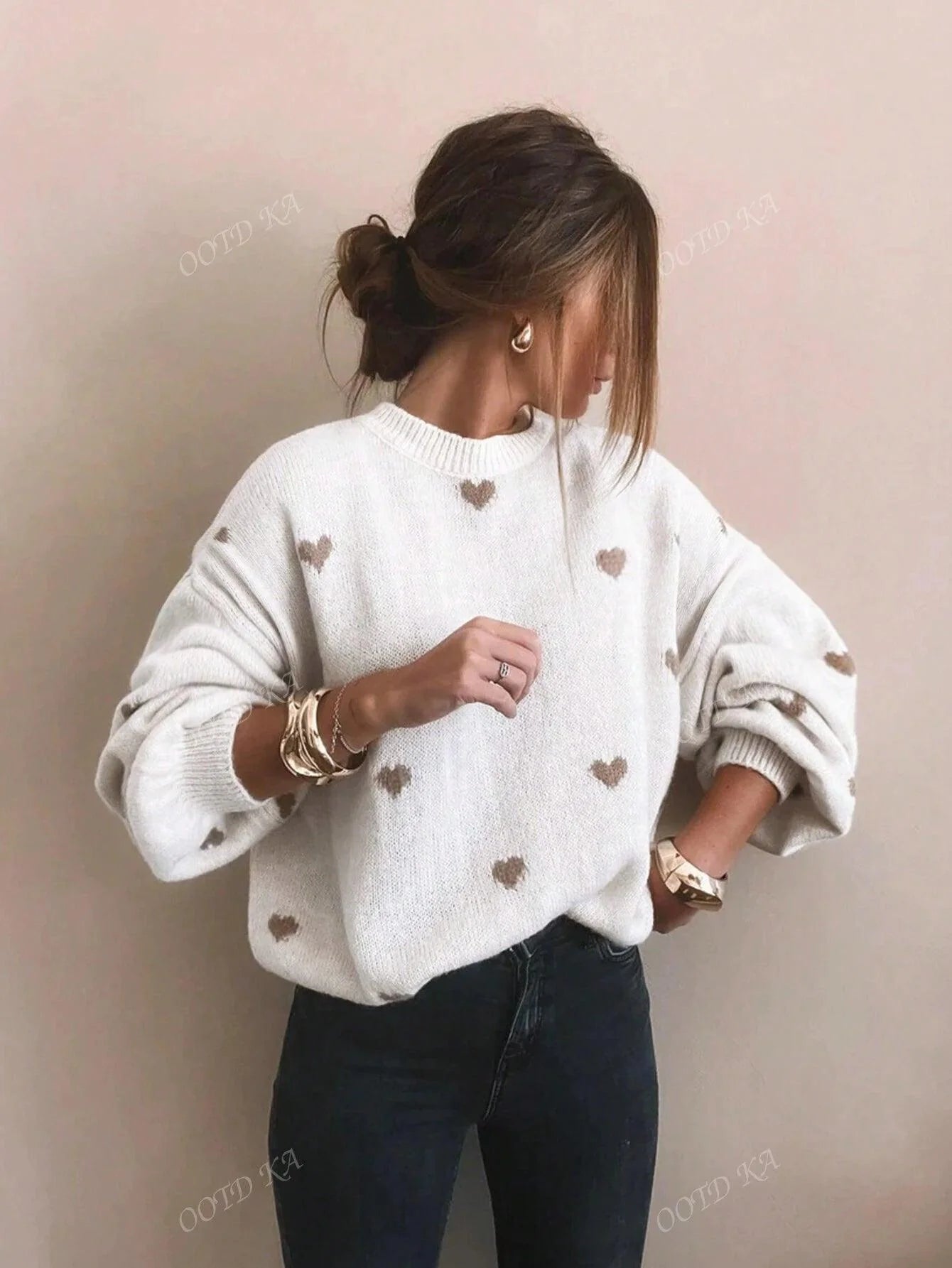 Norevia Trui – Speelse flair met een zachte twist