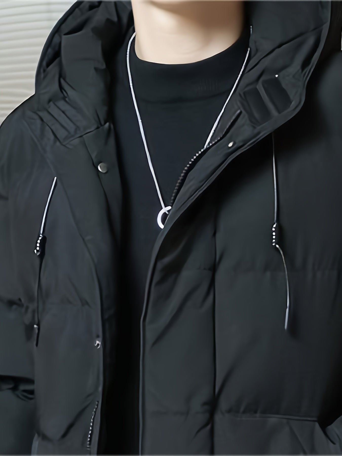 Tavik Jas – Robuust ontwerp met comfortabele flair